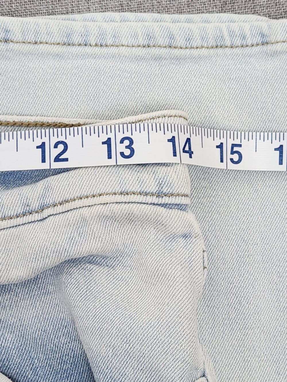 Abercrombie & Fitch Slim Straight Semi Distressed  Style Vent Slide Split. 28 - Picture 8 of 12